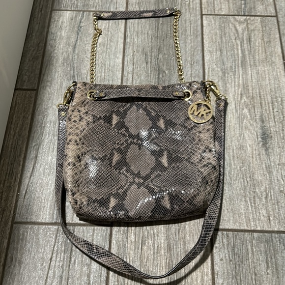 Michael Kors snakeskin bag - Picture 2 of 3